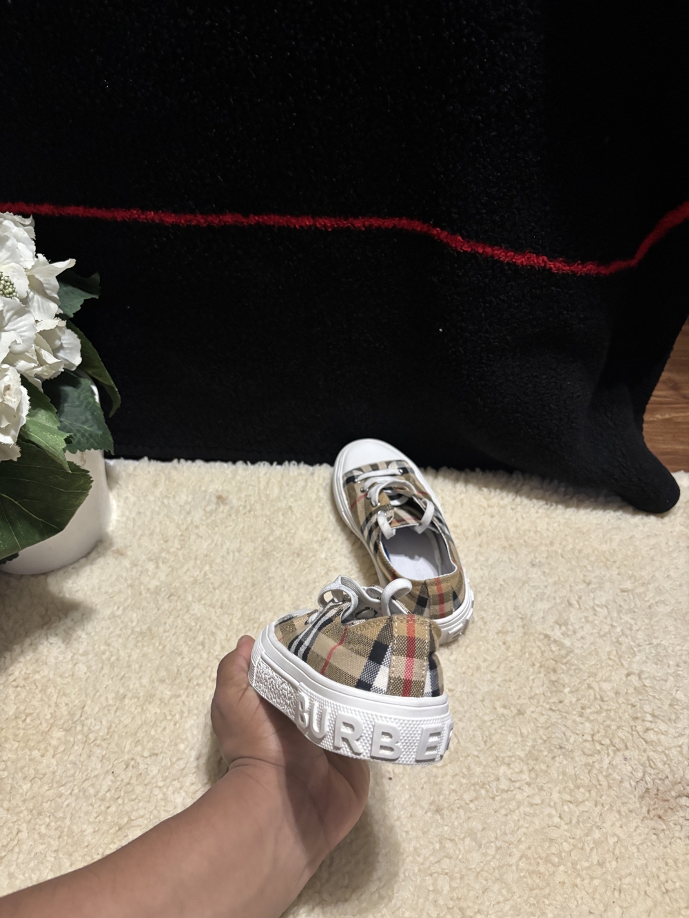 Burberry Kids Beige Check Lace-Up Sneaker Sz 28 - Picture 5 of 8